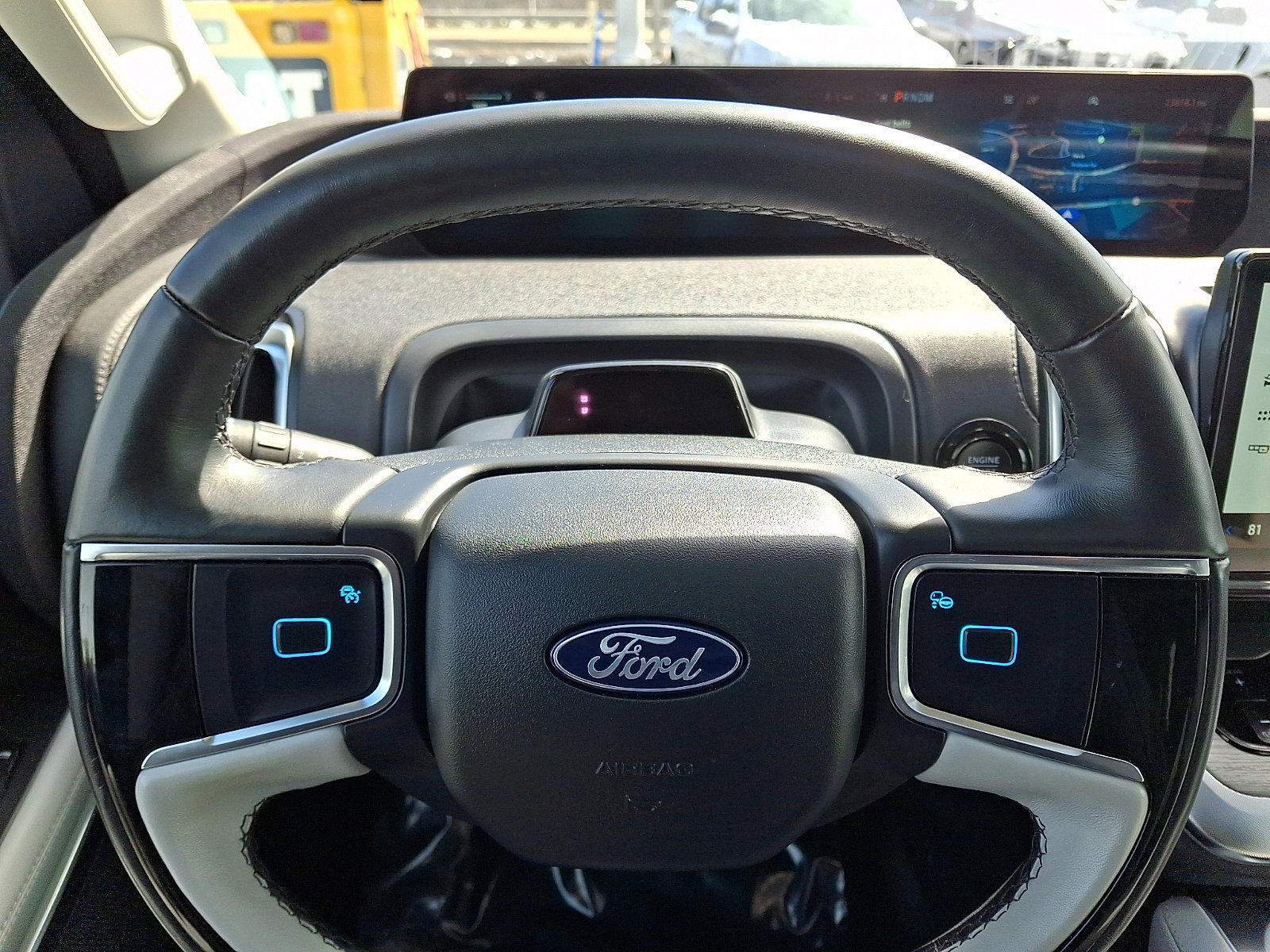 Certified 2025 Ford Expedition Max Platinum w/ Driver's Package image 19