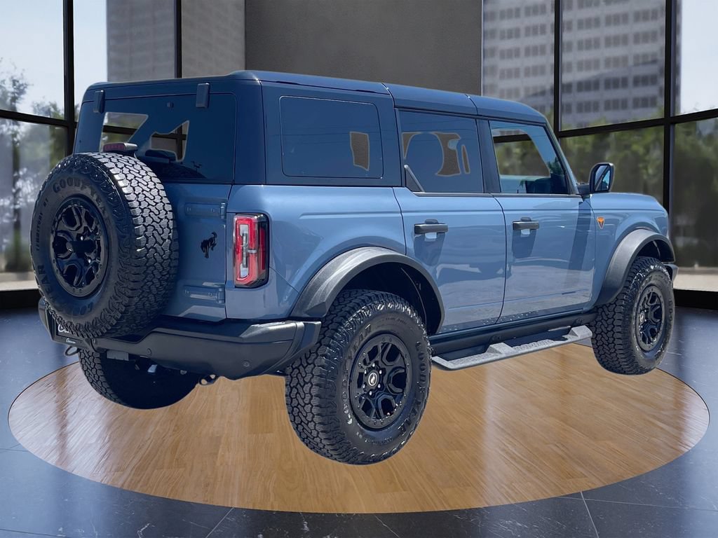 Certified 2025 Ford Bronco Badlands AWD/4WD image 3
