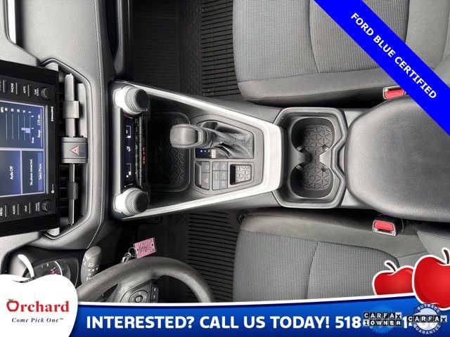 Used 2021 Toyota RAV4 LE image 28