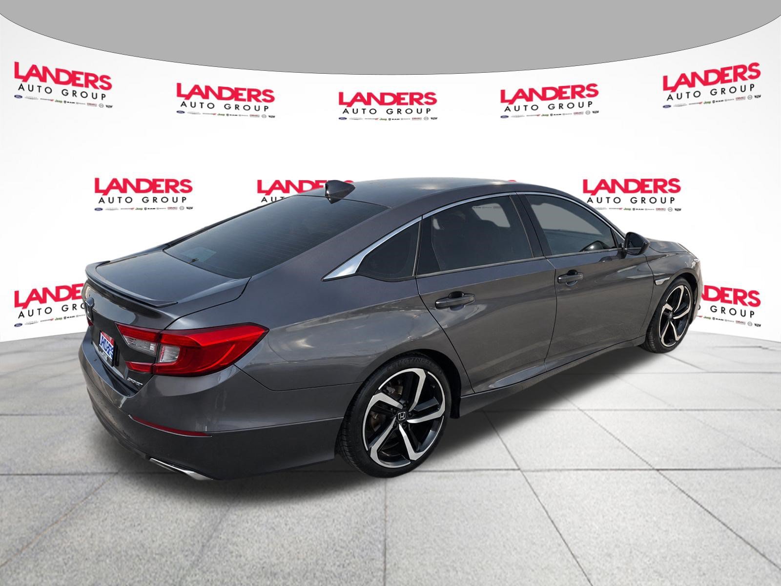 Used 2019 Honda Accord Sport image 5