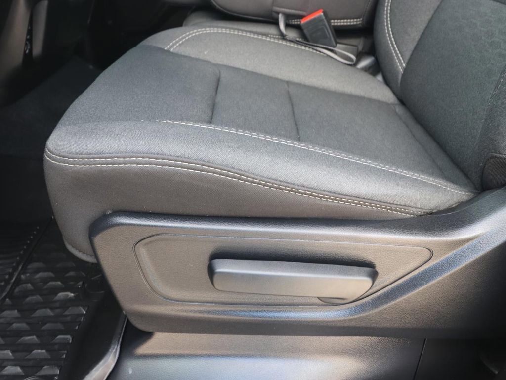 Used 2025 RAM 1500 Tradesman w/ Night Edition image 18