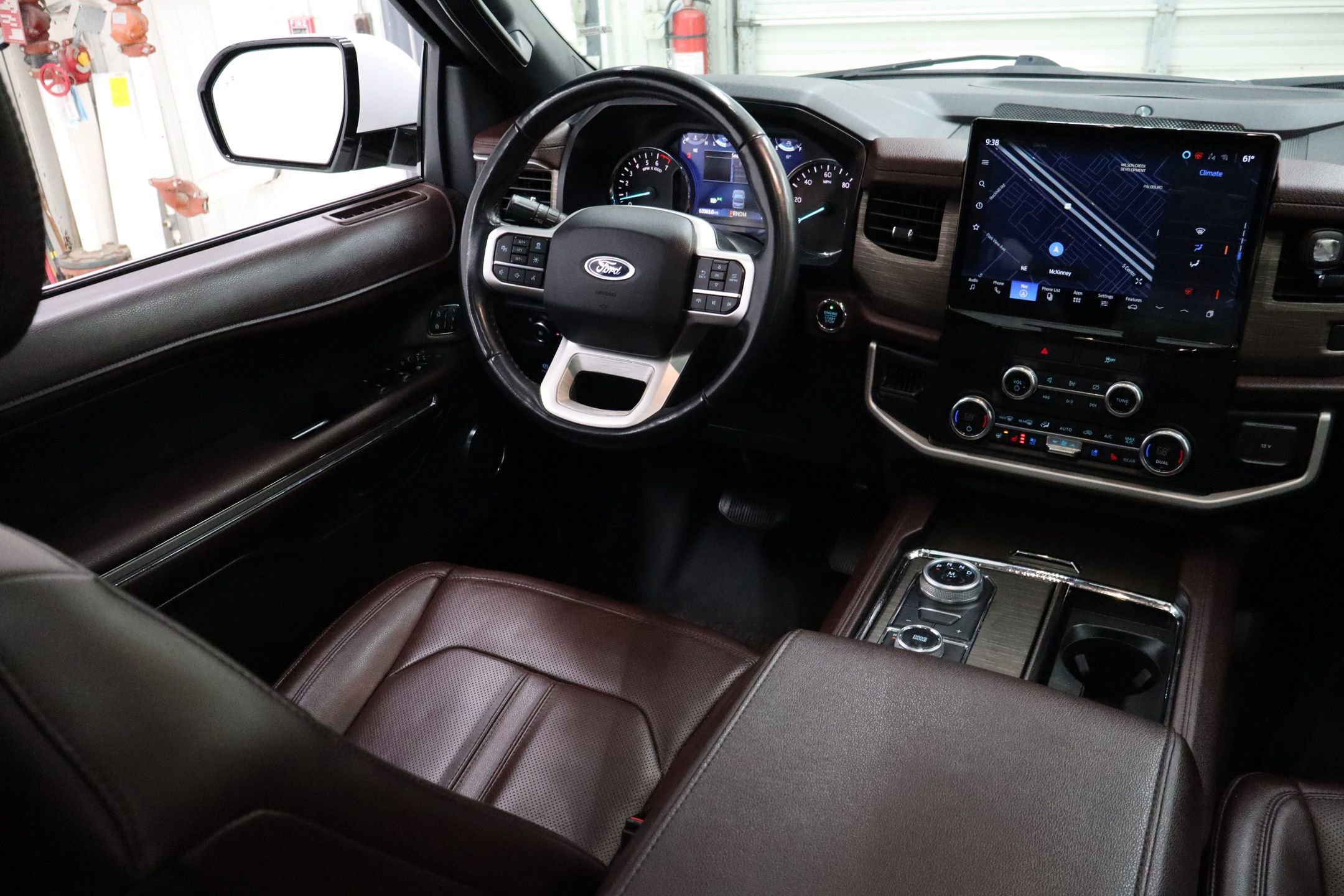 Certified 2022 Ford Expedition Limited image 27