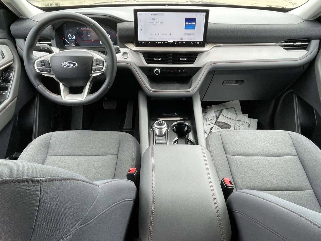 Certified 2025 Ford Explorer Active RWD image 11