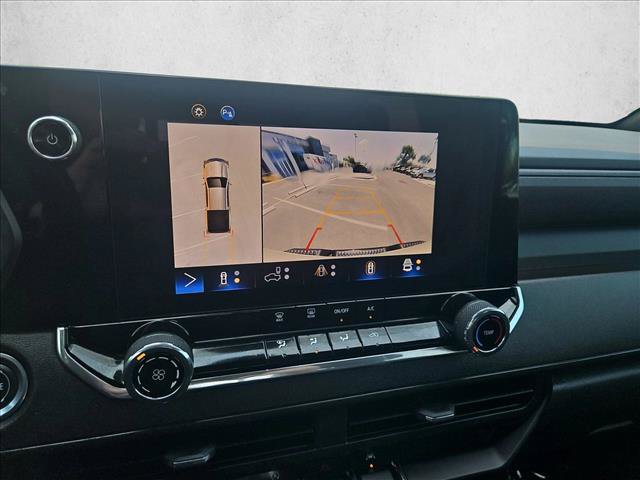 Used 2023 Chevrolet Colorado Trail Boss w/ Technology Package AWD/4WD image 14