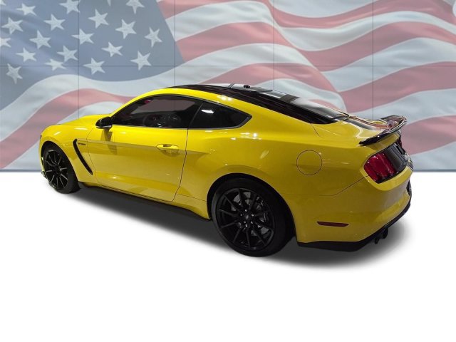Certified 2017 Ford Mustang Shelby GT350 RWD image 3