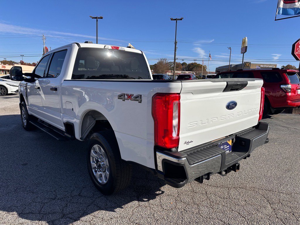 Certified 2024 Ford F250 XLT image 5