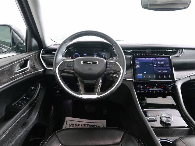 Used 2024 Jeep Grand Cherokee Limited AWD/4WD image 20