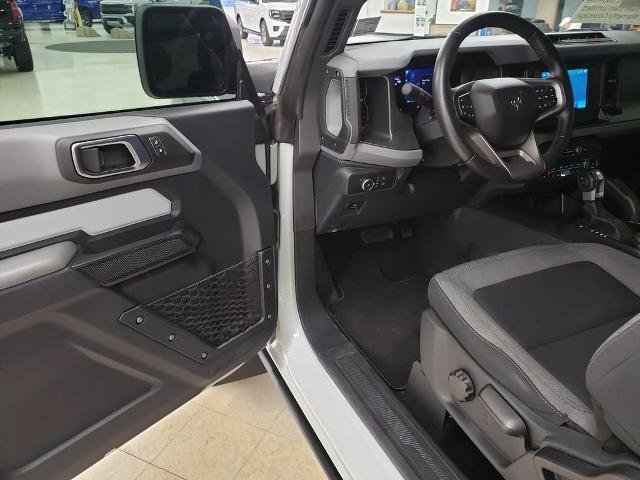 Certified 2022 Ford Bronco Big Bend w/ Sasquatch Package AWD/4WD image 11