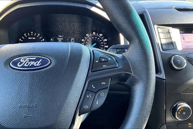 Certified 2019 Ford Edge SE FWD image 18