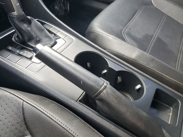 Used 2017 Volkswagen Passat 1.8T R-Line image 31