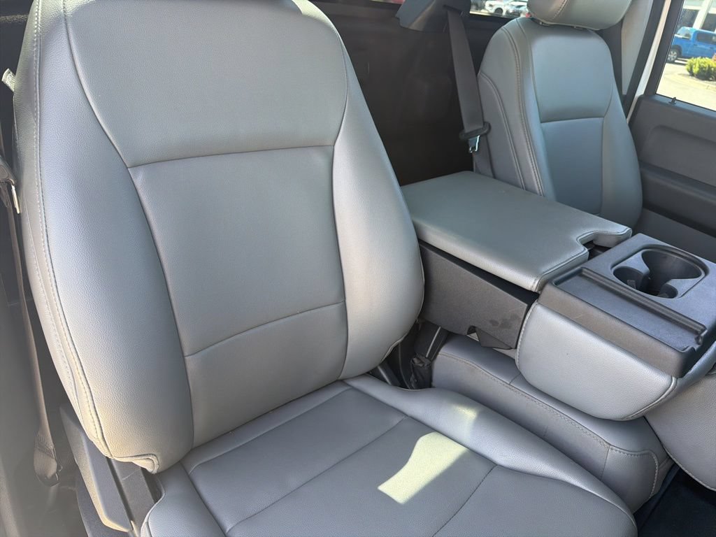 Certified 2024 Ford F250 XL RWD image 21