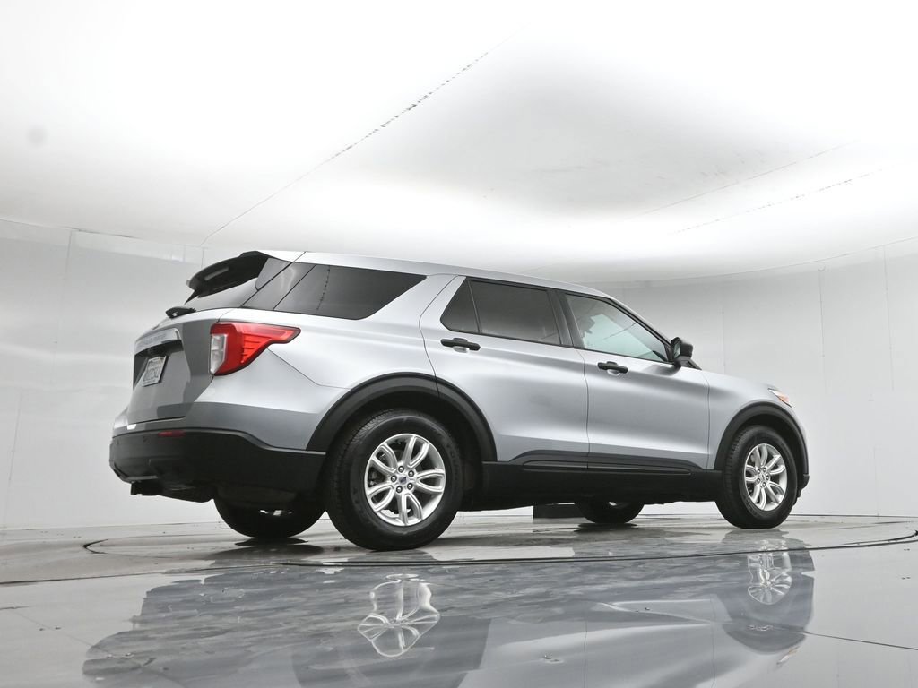 Certified 2021 Ford Explorer 2WD image 15
