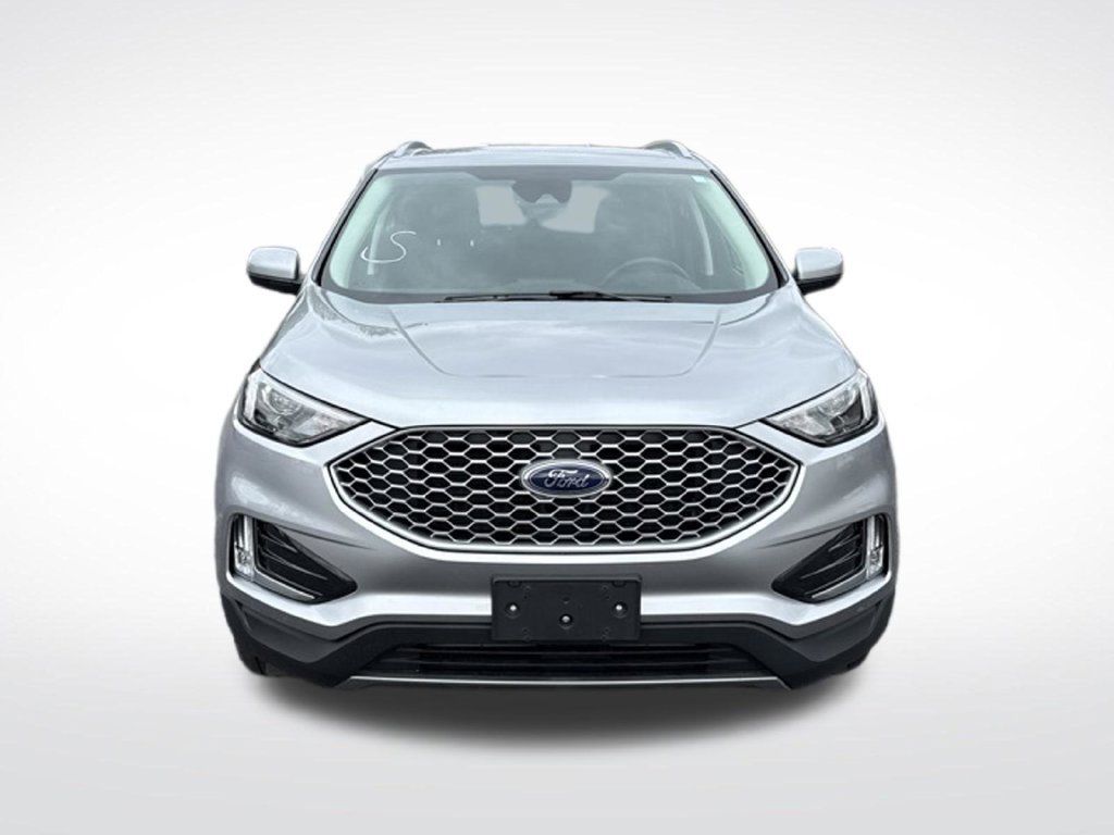 Certified 2023 Ford Edge SEL w/ Convenience Package AWD/4WD image 2