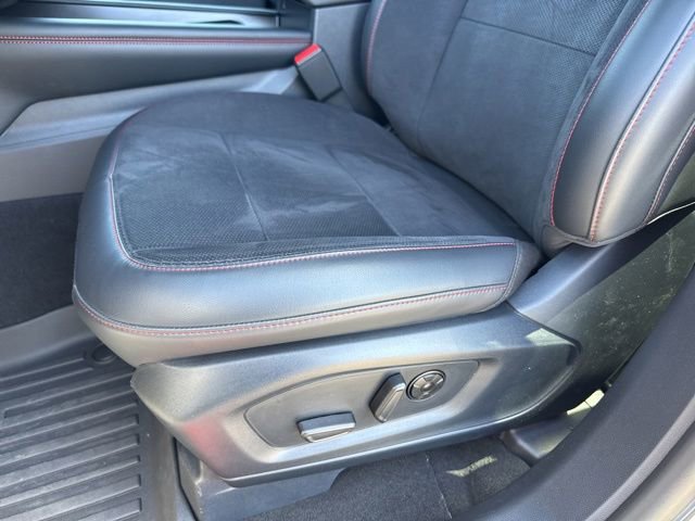Certified 2026 Ford Explorer ST w/ Sun And Sound Package AWD/4WD image 19