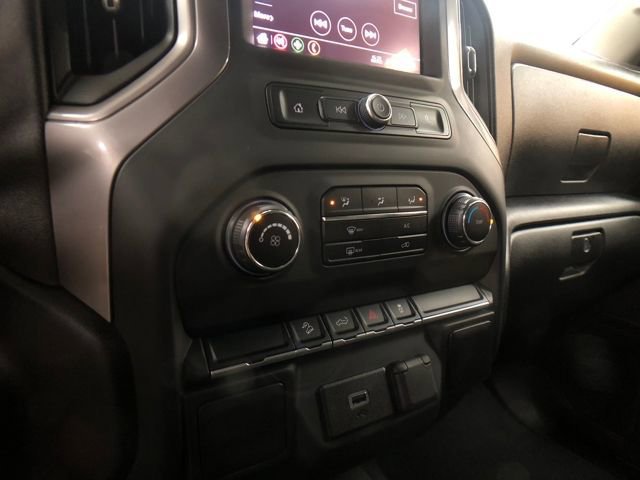 Used 2020 Chevrolet Silverado 1500 Custom Trail Boss w/ Custom Convenience Package image 17