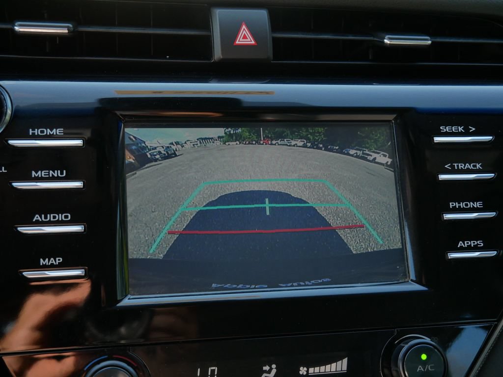 Used 2019 Toyota Camry SE FWD image 26