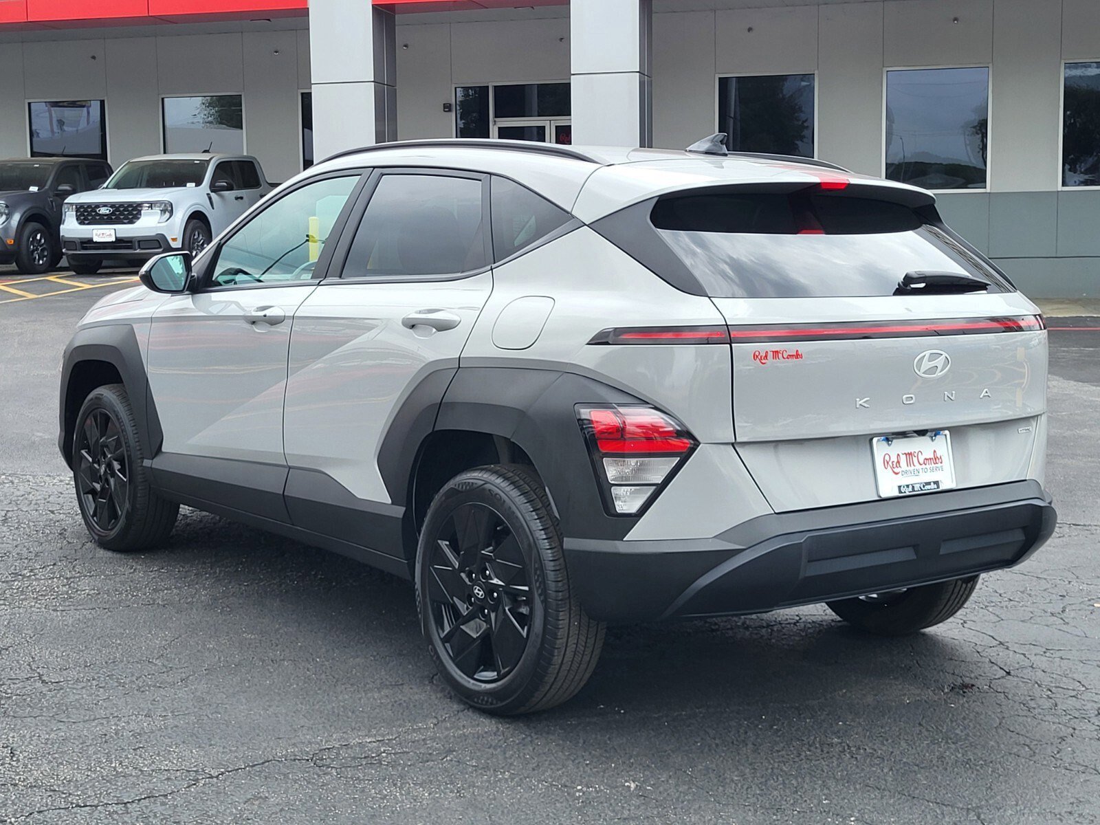 Used 2024 Hyundai Kona SEL AWD/4WD image 5