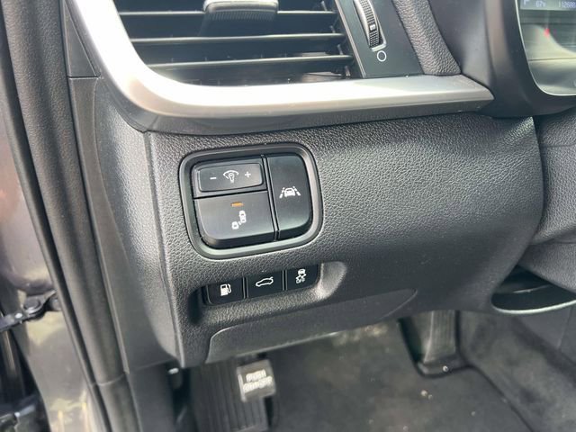 Used 2019 Kia Optima S w/ S Panoramic Sunroof Package FWD image 14