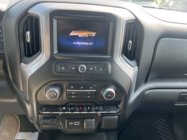 Used 2022 Chevrolet Silverado 2500 Custom w/ Custom Value Package AWD/4WD image 28