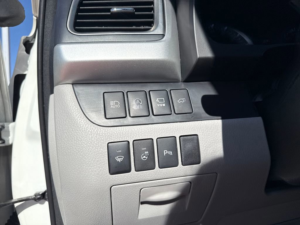 Used 2018 Toyota Highlander Limited Platinum AWD/4WD image 19