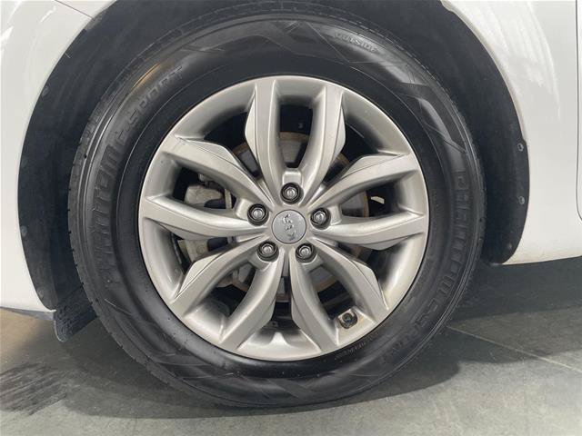 Used 2019 Kia Sedona EX FWD image 10
