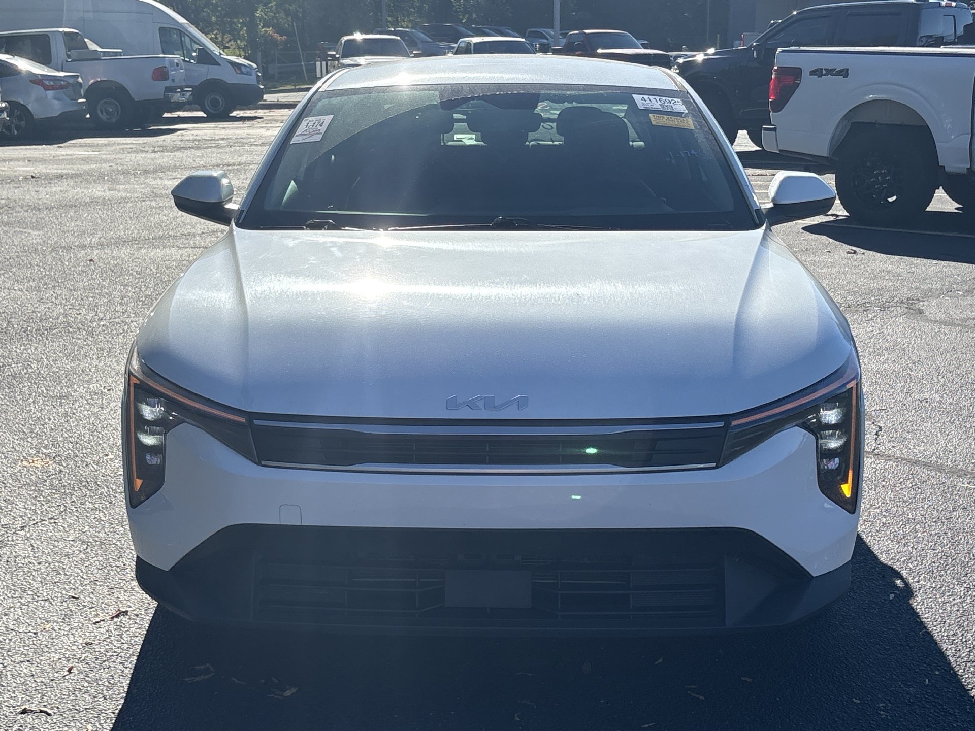 Used 2025 Kia K4 FWD image 26