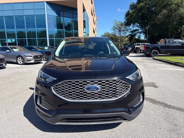 Certified 2024 Ford Edge SEL w/ Convenience Package AWD/4WD image 11