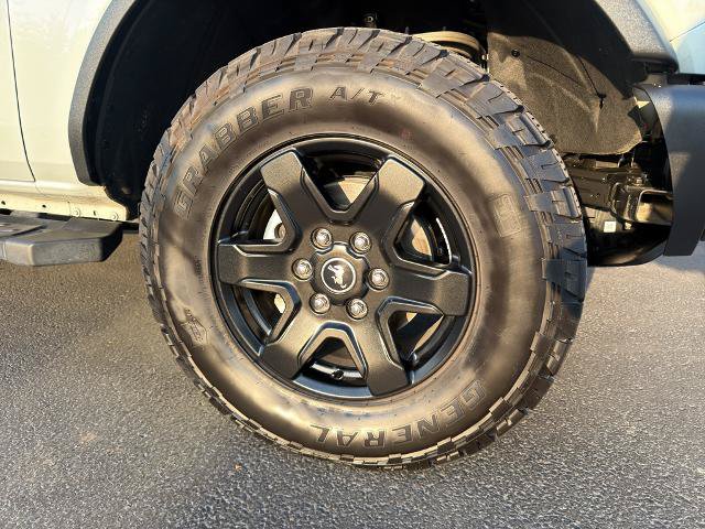 Certified 2024 Ford Bronco Black Diamond AWD/4WD image 5