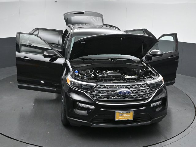 Certified 2024 Ford Explorer XLT w/ Equipment Group 202A AWD/4WD image 55