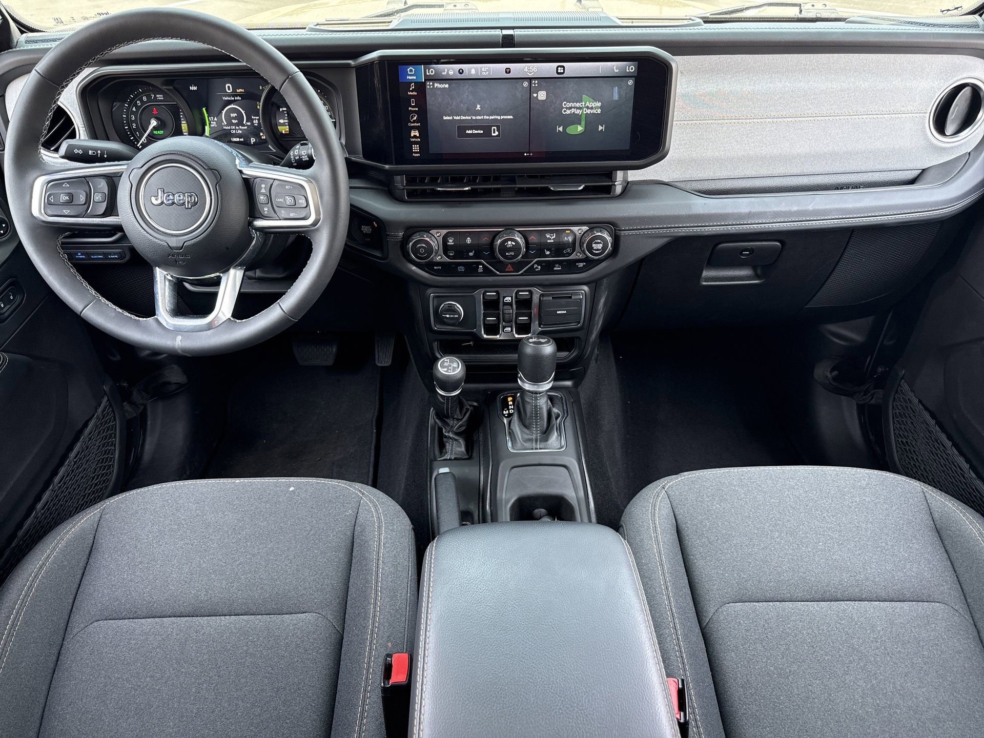 Used 2025 Jeep Wrangler Unlimited Sahara w/ Safety Group image 2