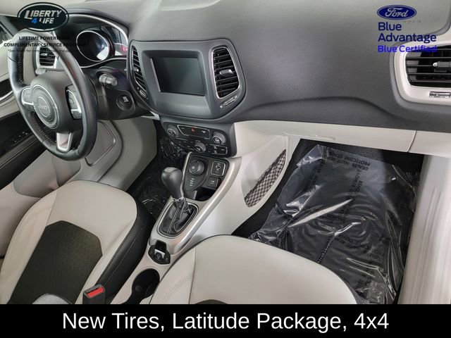 Used 2020 Jeep Compass Latitude w/ Cold Weather Group AWD/4WD image 18