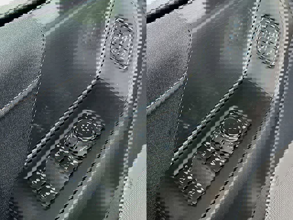 Certified 2025 Ford F150 Lariat w/ Equipment Group 501A Mid image 29