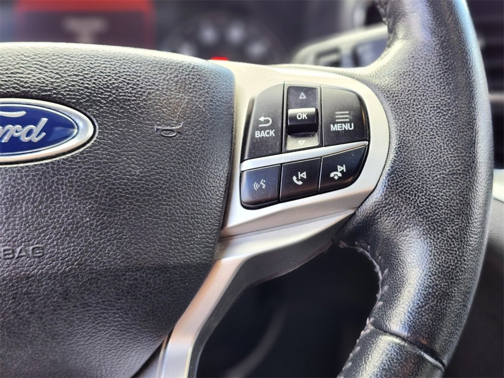 Certified 2022 Ford Explorer XLT w/ Equipment Group 202A image 31