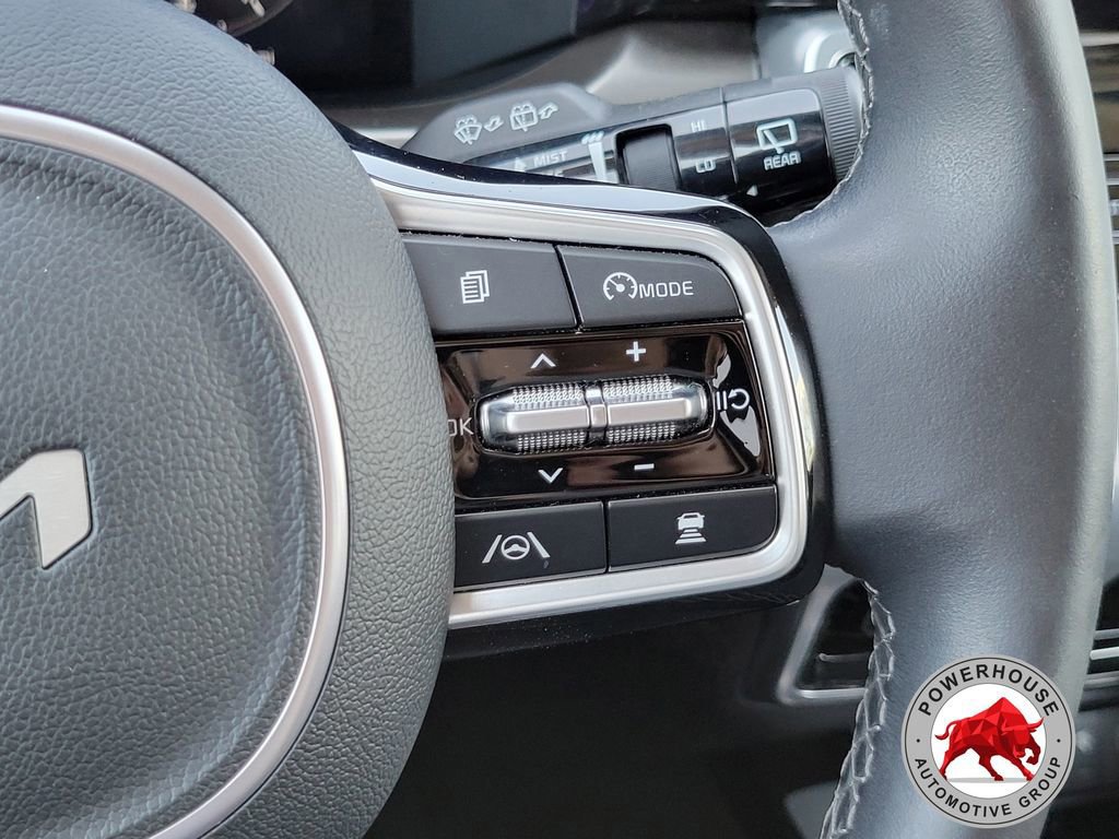 Used 2023 Kia Sorento SX image 32