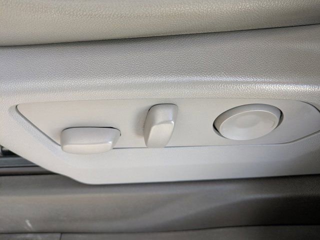 Used 2025 GMC Sierra 1500 SLT image 19