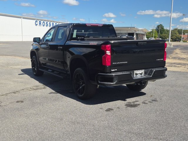 Used 2024 Chevrolet Silverado 1500 Custom Trail Boss AWD/4WD image 6