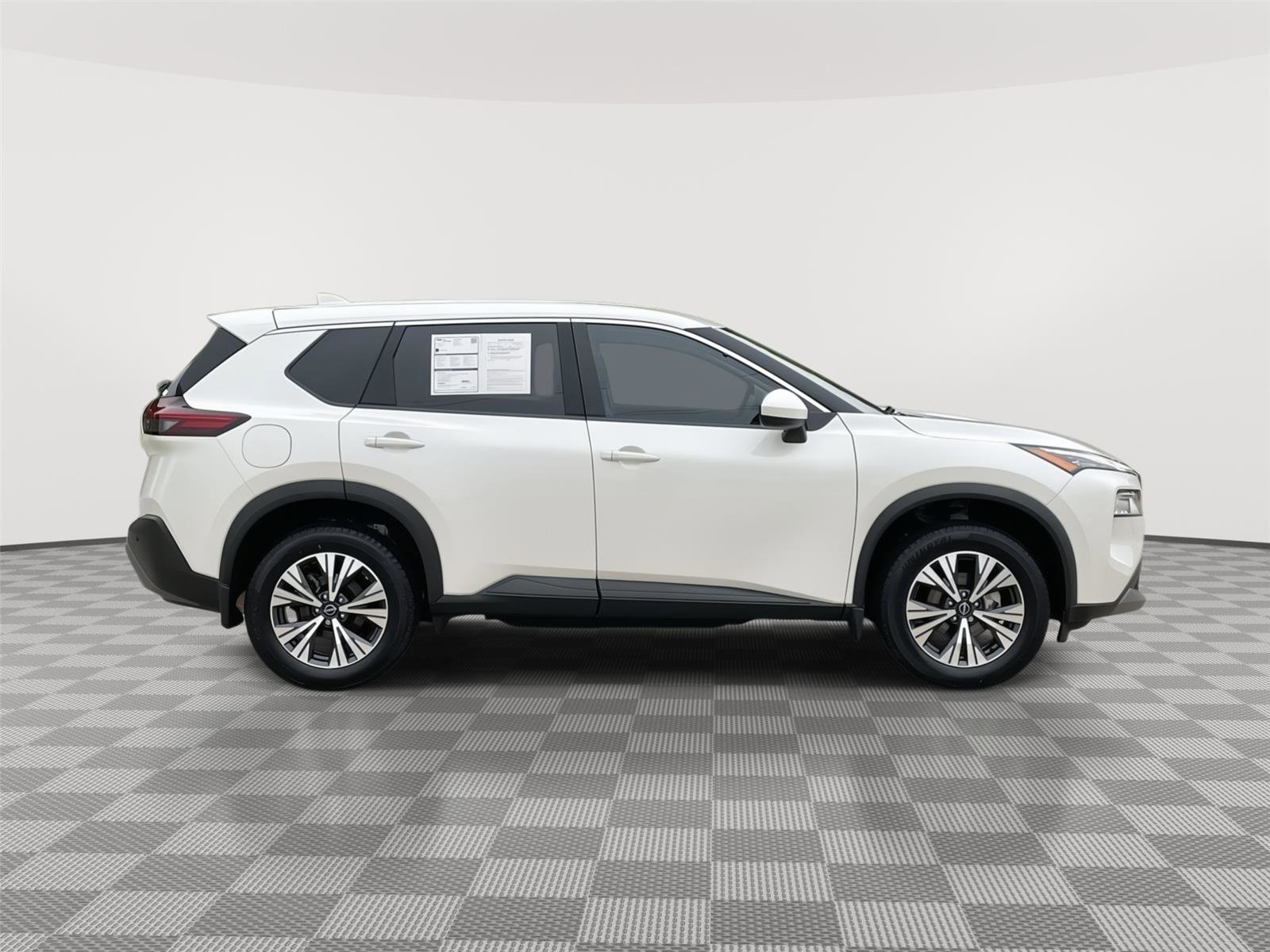 Used 2023 Nissan Rogue SV AWD/4WD image 6