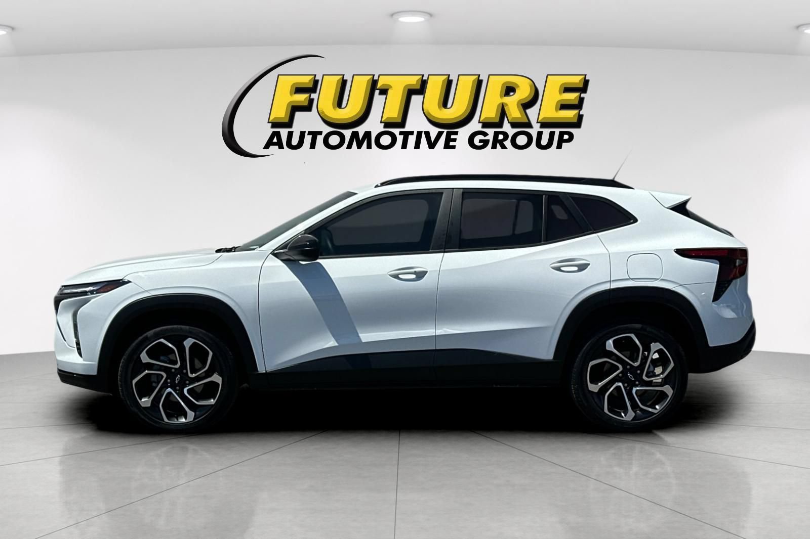 Used 2025 Chevrolet Trax RS w/ Driver Confidence Package FWD image 6