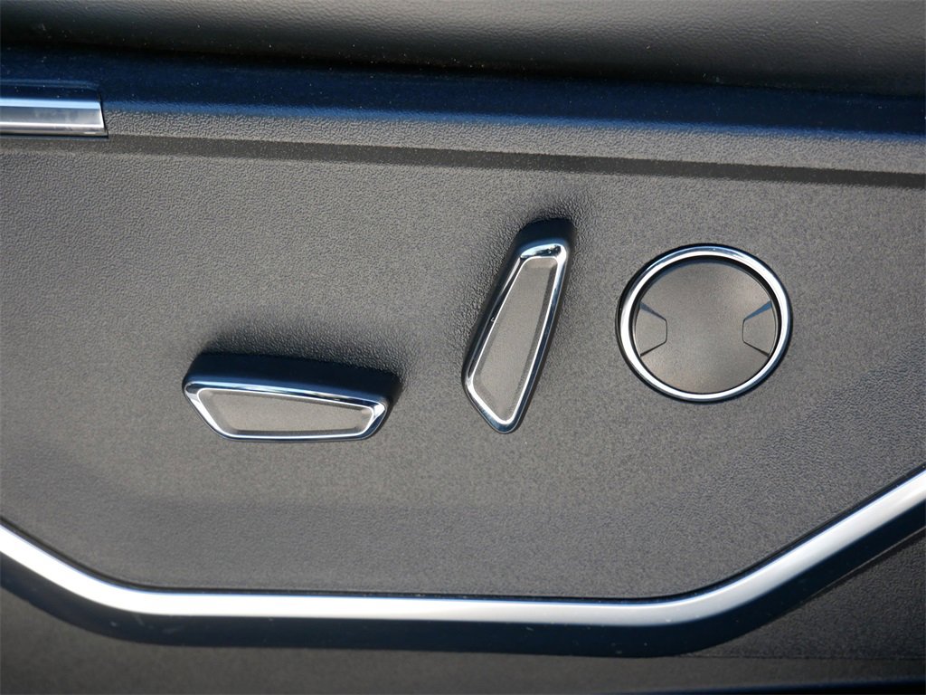 Certified 2022 Ford F150 Raptor w/ Raptor 37 Performance Package image 15