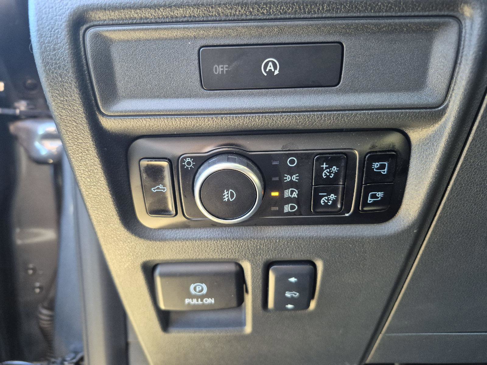 Certified 2025 Ford F150 Lariat w/ FX4 Off-Road Package image 16