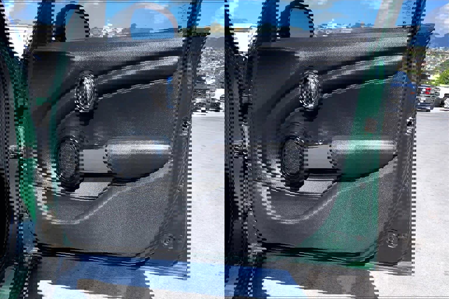 Used 2017 MINI Cooper 4-Door Hardtop image 28