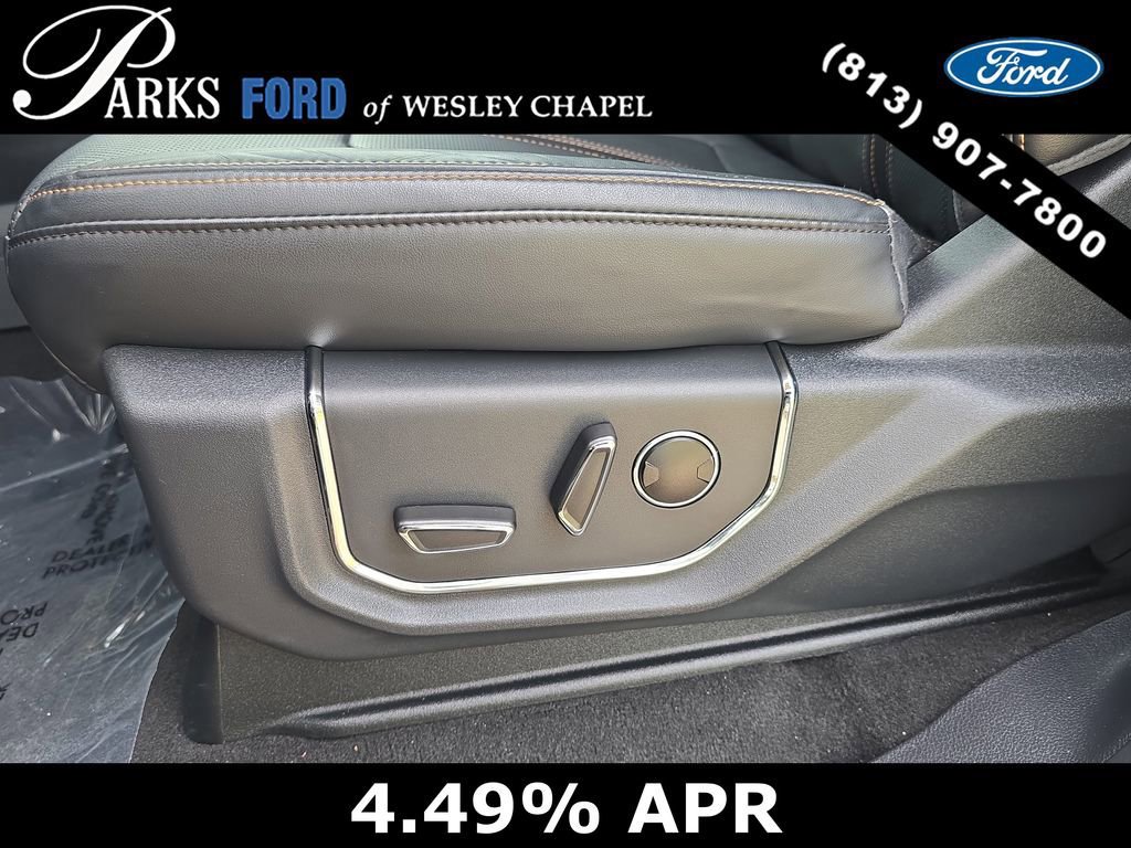 Certified 2024 Ford Expedition Platinum image 21