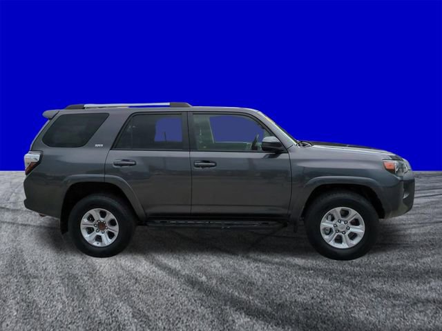 Used 2021 Toyota 4Runner SR5 AWD/4WD image 3