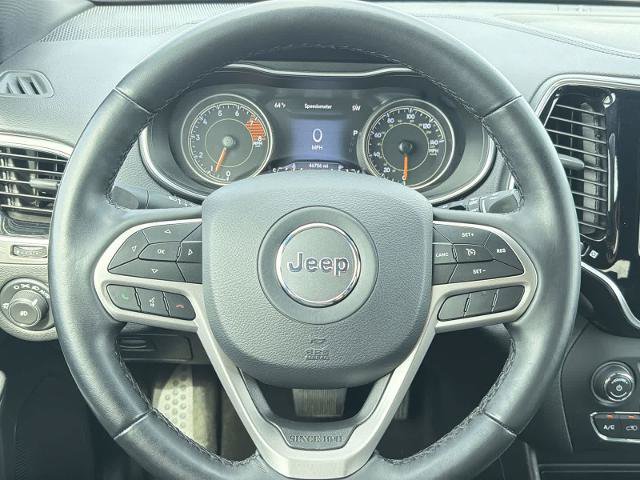 Used 2019 Jeep Cherokee Limited AWD/4WD image 22