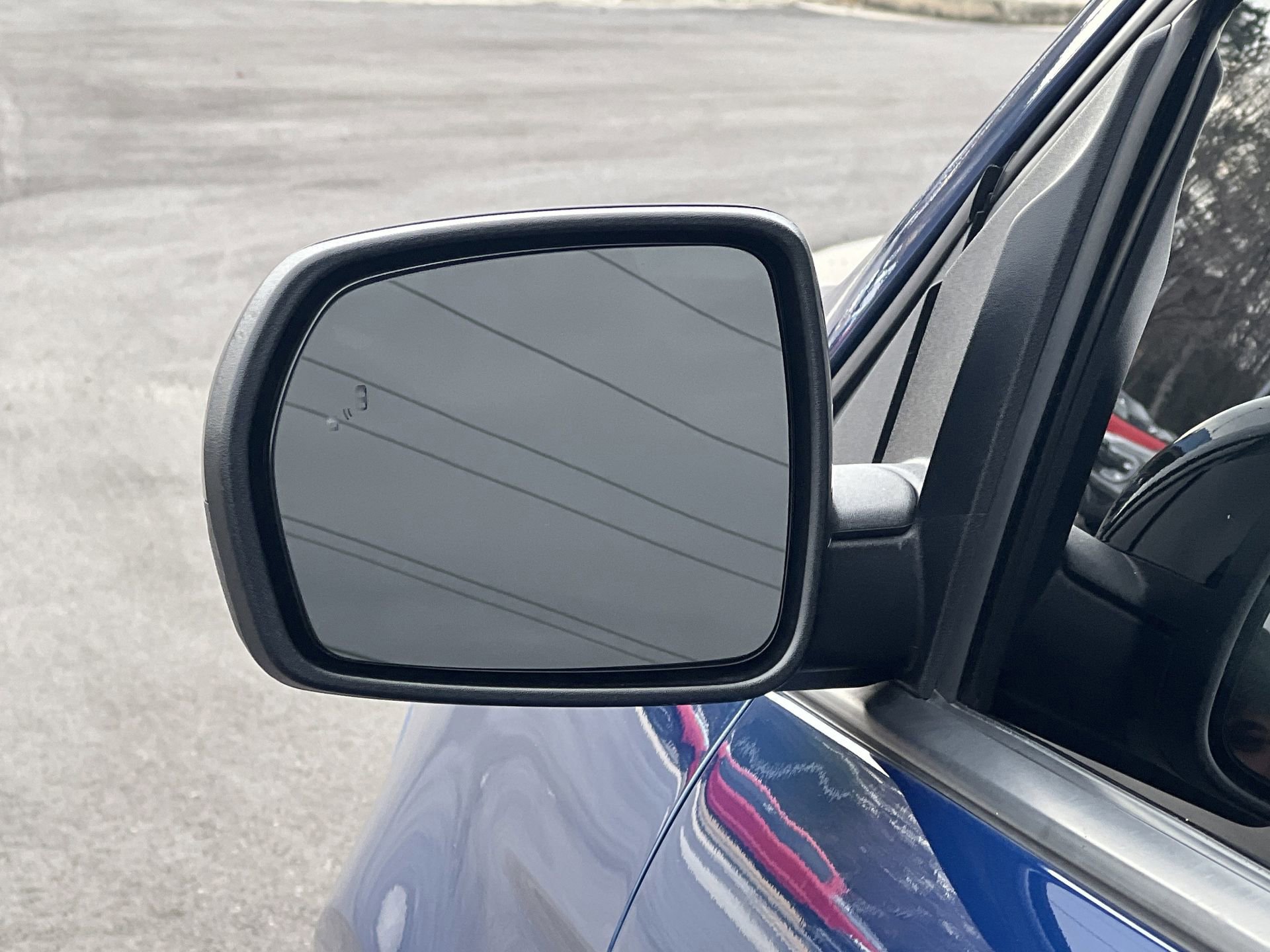 Certified 2023 Ford Edge SE w/ Black Appearance Package image 27