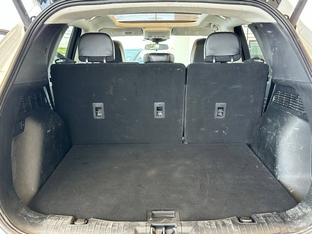 Certified 2022 Ford Escape SEL w/ SEL Stealth AWD Package image 27