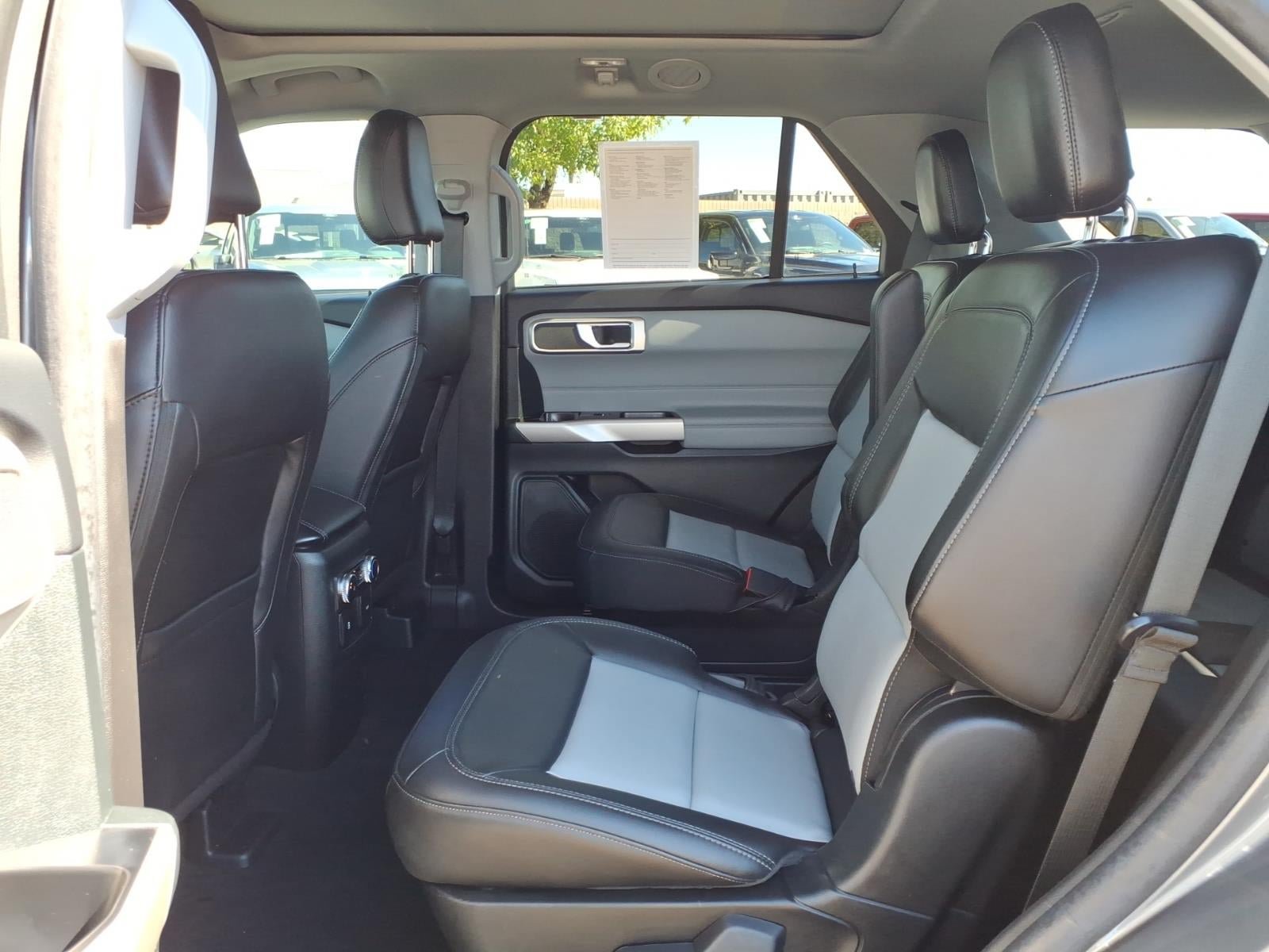Certified 2023 Ford Explorer XLT w/ Equipment Group 202A AWD/4WD image 18