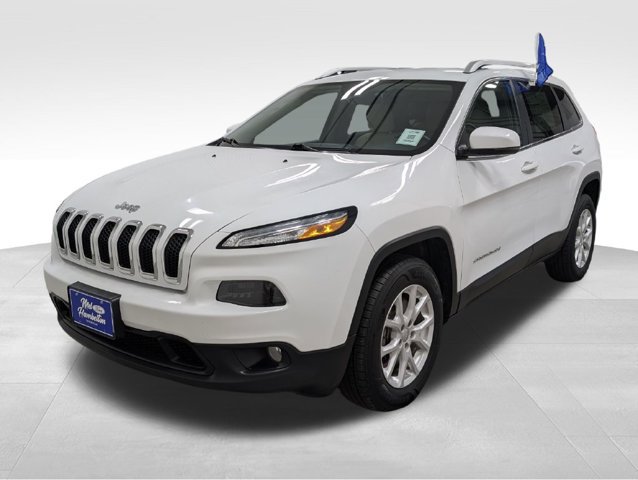 Used 2017 Jeep Cherokee Latitude w/ Safety/Convenience Group AWD/4WD image 18