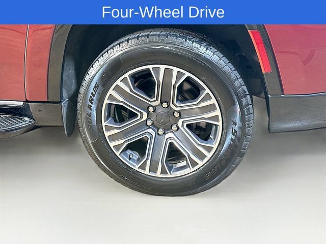 Used 2024 Jeep Wagoneer L Series II w/ Flexible Seating Group AWD/4WD image 6