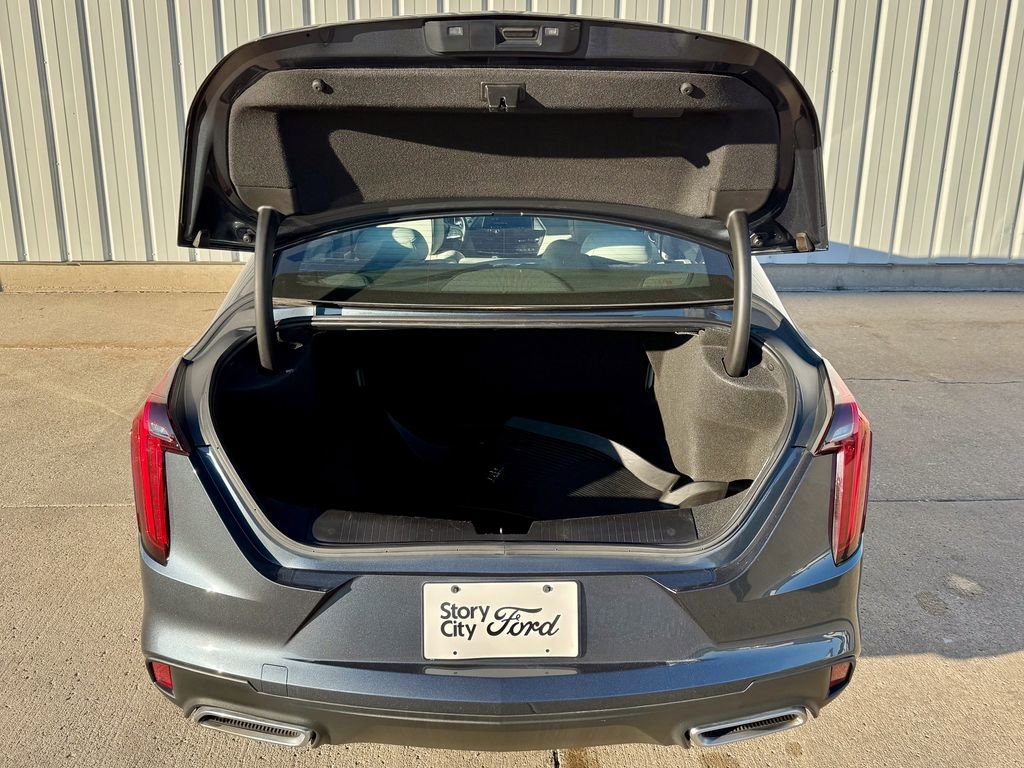 Used 2021 Cadillac CT4 Luxury w/ Sun And Sound Package image 15